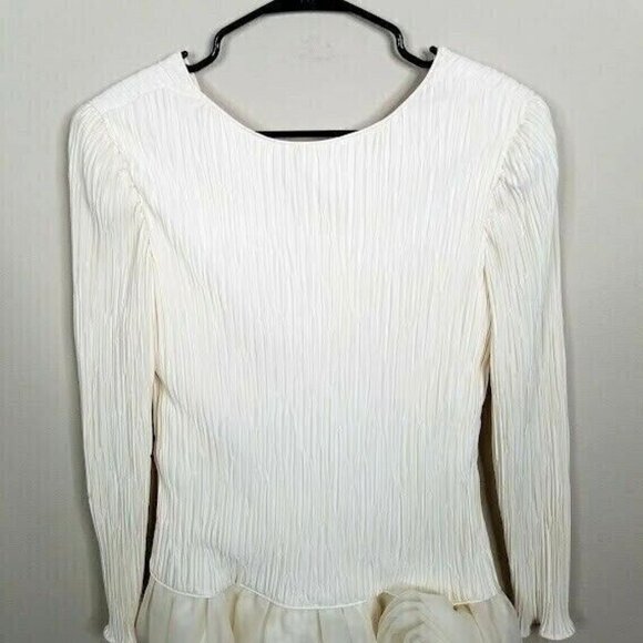 Vintage White Long Sleeve Pleated Dress With Layered Chiffon Skirt & Rose Detail - Picture 2 of 9